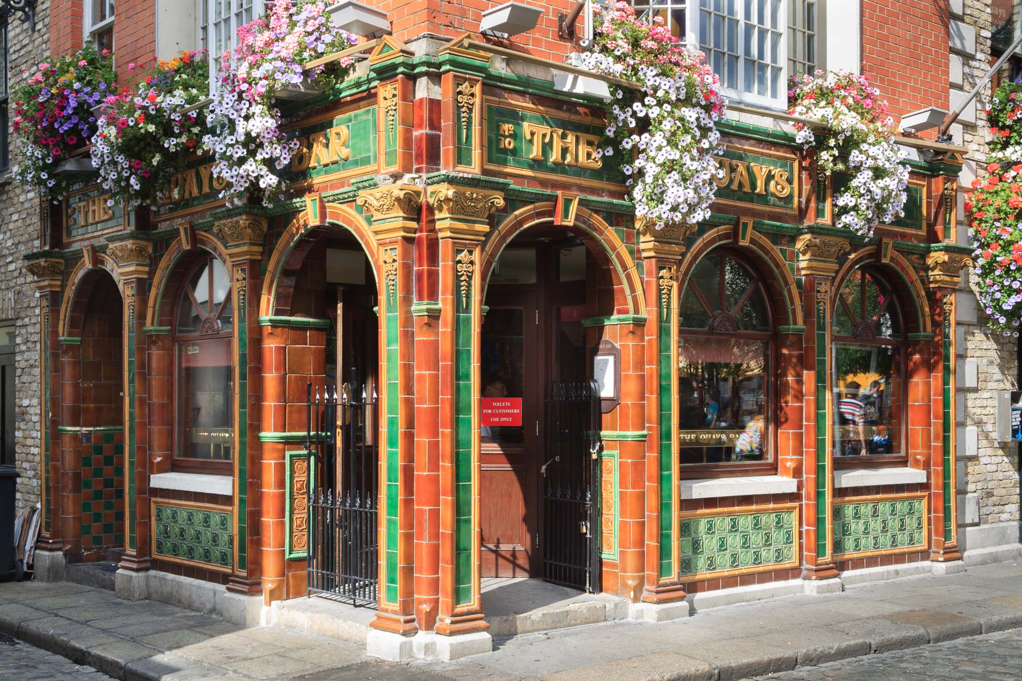 The Quays Bar
