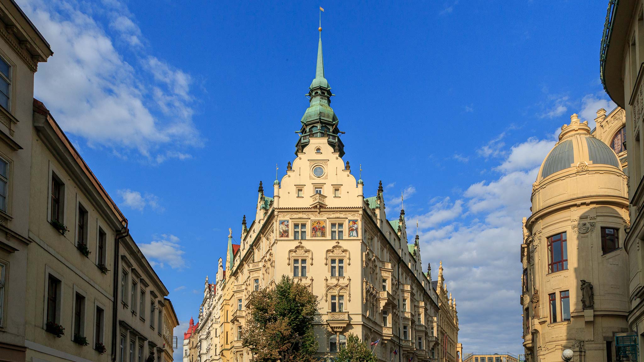 Králodvorská