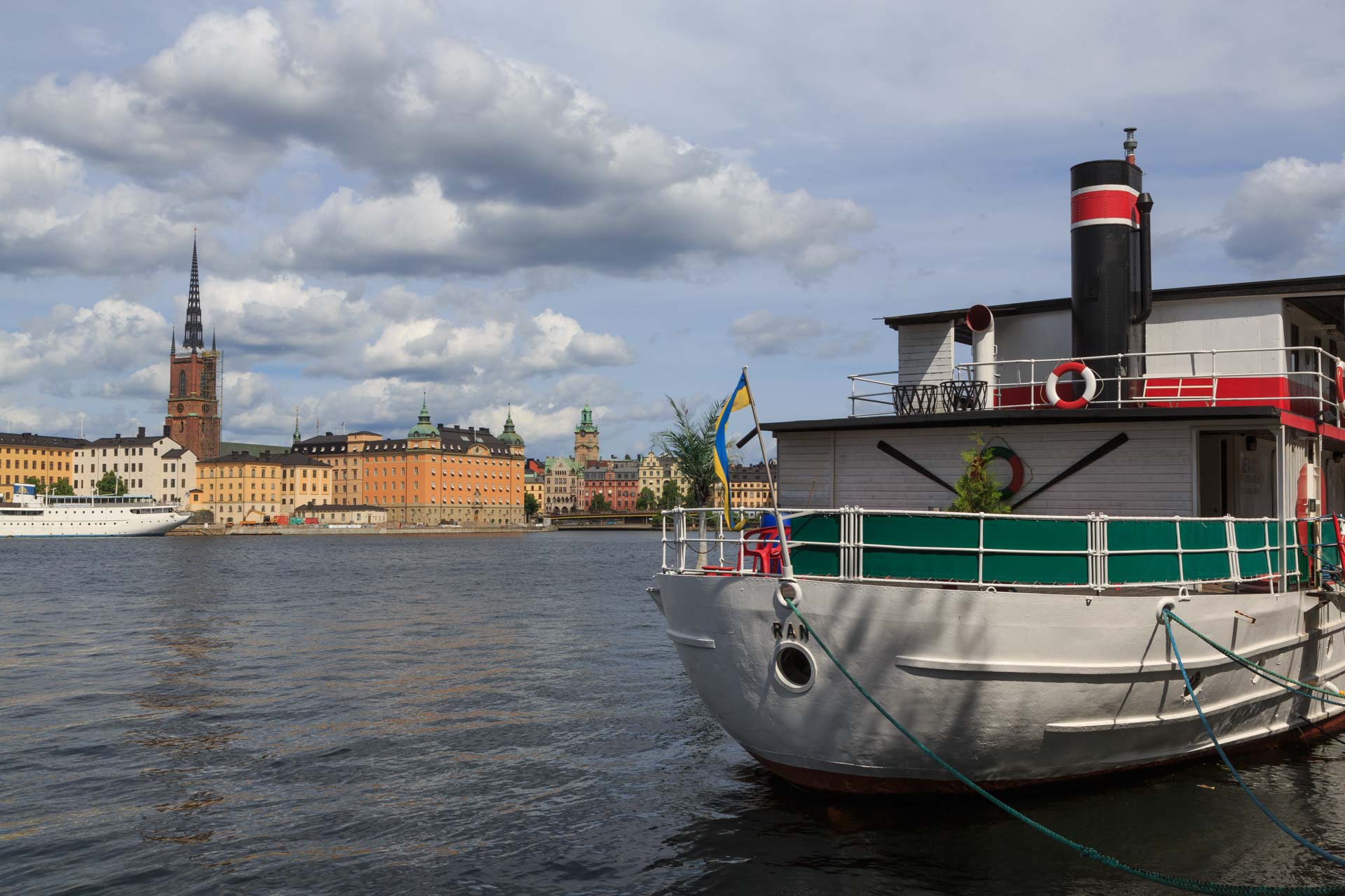 SWE16 3910
